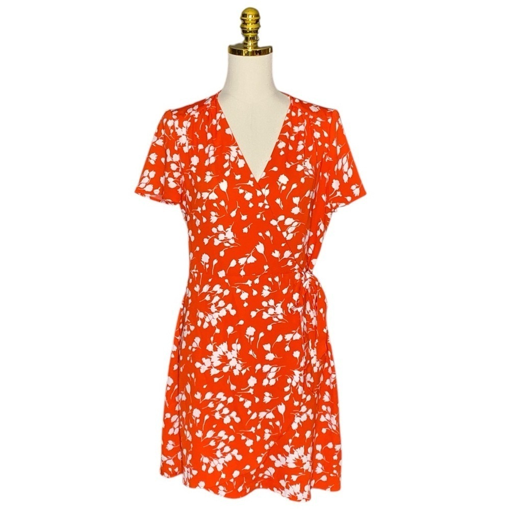 J CREW Women’s Floral Wrap Dress in Orange and White Cottagecore Dress Size 6